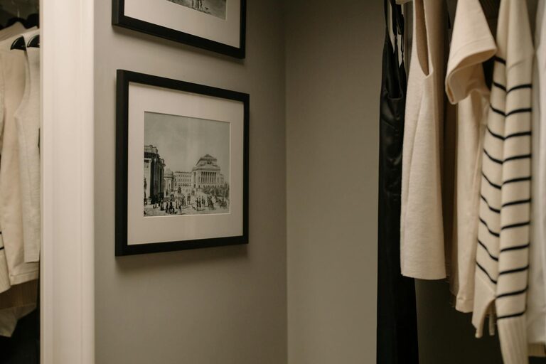 Tips for a tidy closet that stays organized